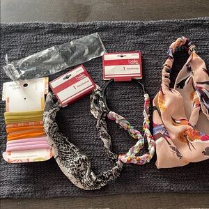 Elle Vibrant and Black Hair Accessory Set